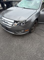 2010 Ford Fusion SE - Primary Damage Left Image